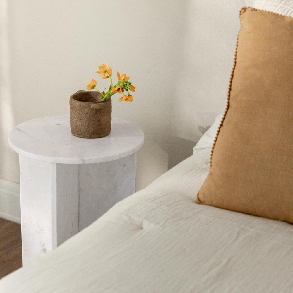 Tables de Chevet Japandi Marbre Blanc Tsuki – Élégance Minimaliste