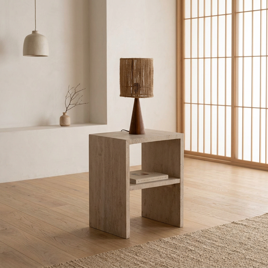 Table de chevet japandi Myr en travertin — Maison Japandi