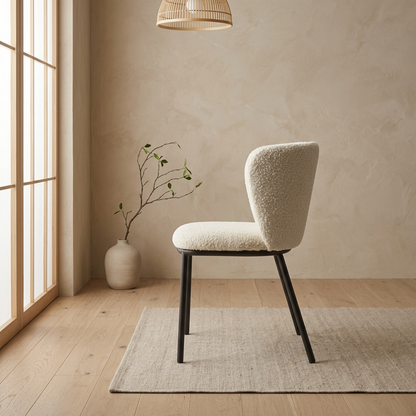 Maison Japandi — Tables en pierre naturelle