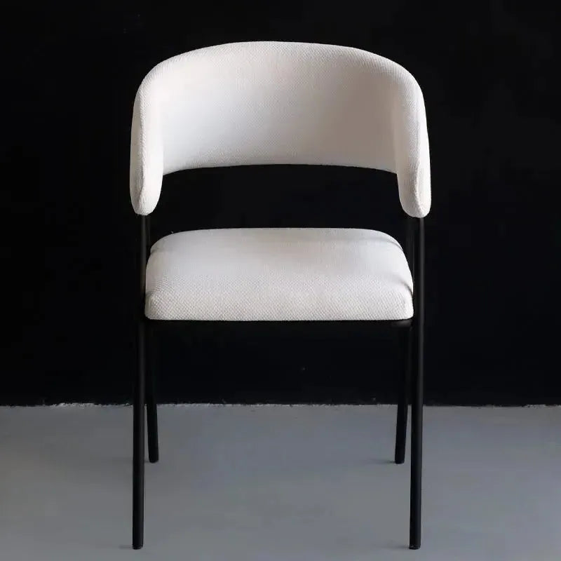 Japandi – Chaise Bjørn – Design Moderne en tissu et métal