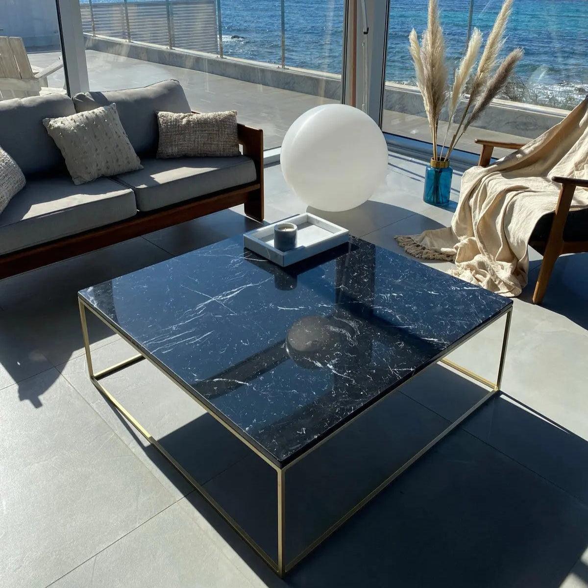 Table Basse Japandi Sei en marbre Noir – Élégance et design minimaliste