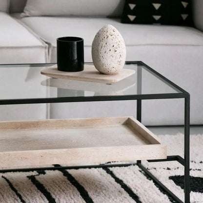 Table Basse Japandi Løv en Verre et Travertin – Design Moderne et Minimaliste