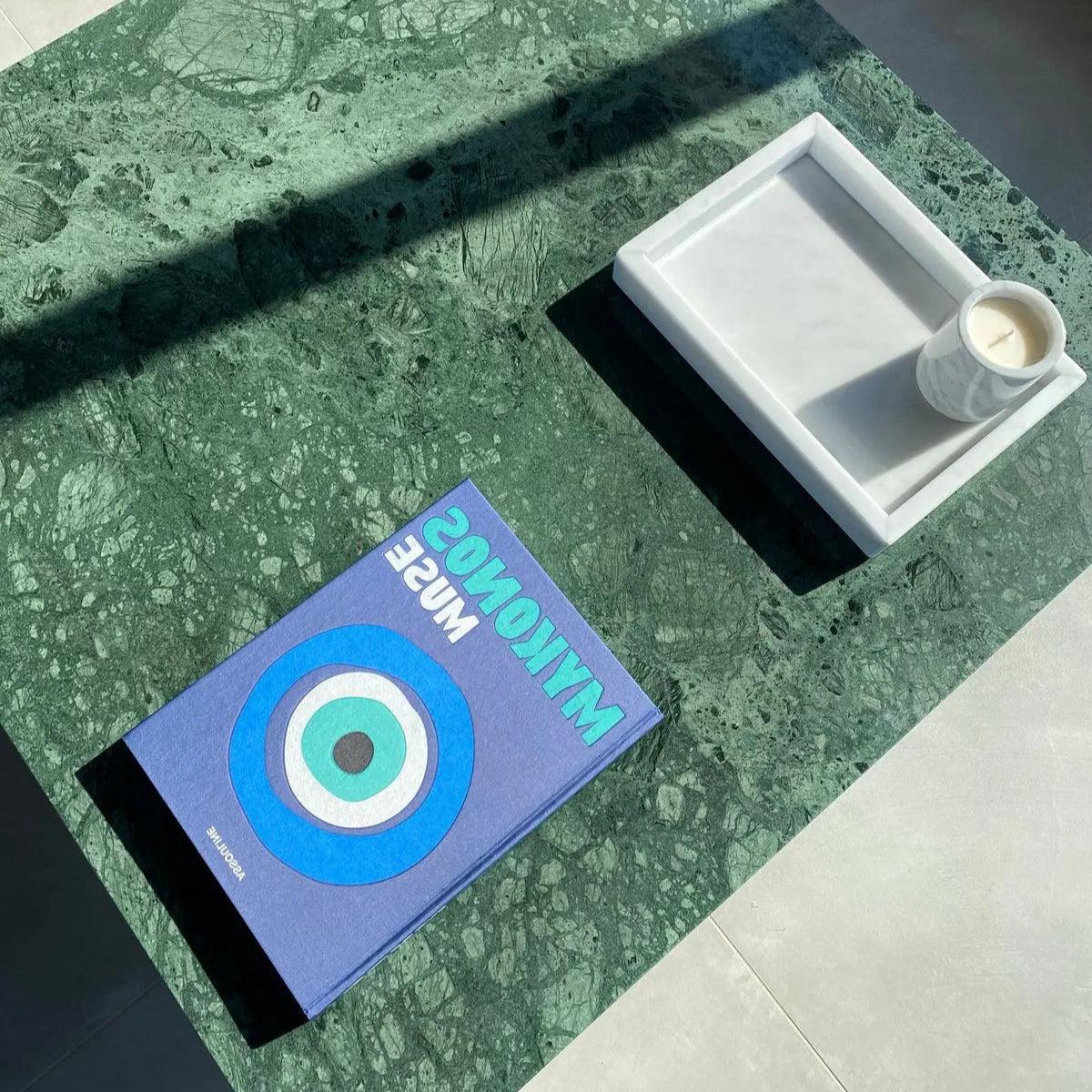 Table Basse Japandi Sei en Marbre vert – Design épuré et piètement minimaliste