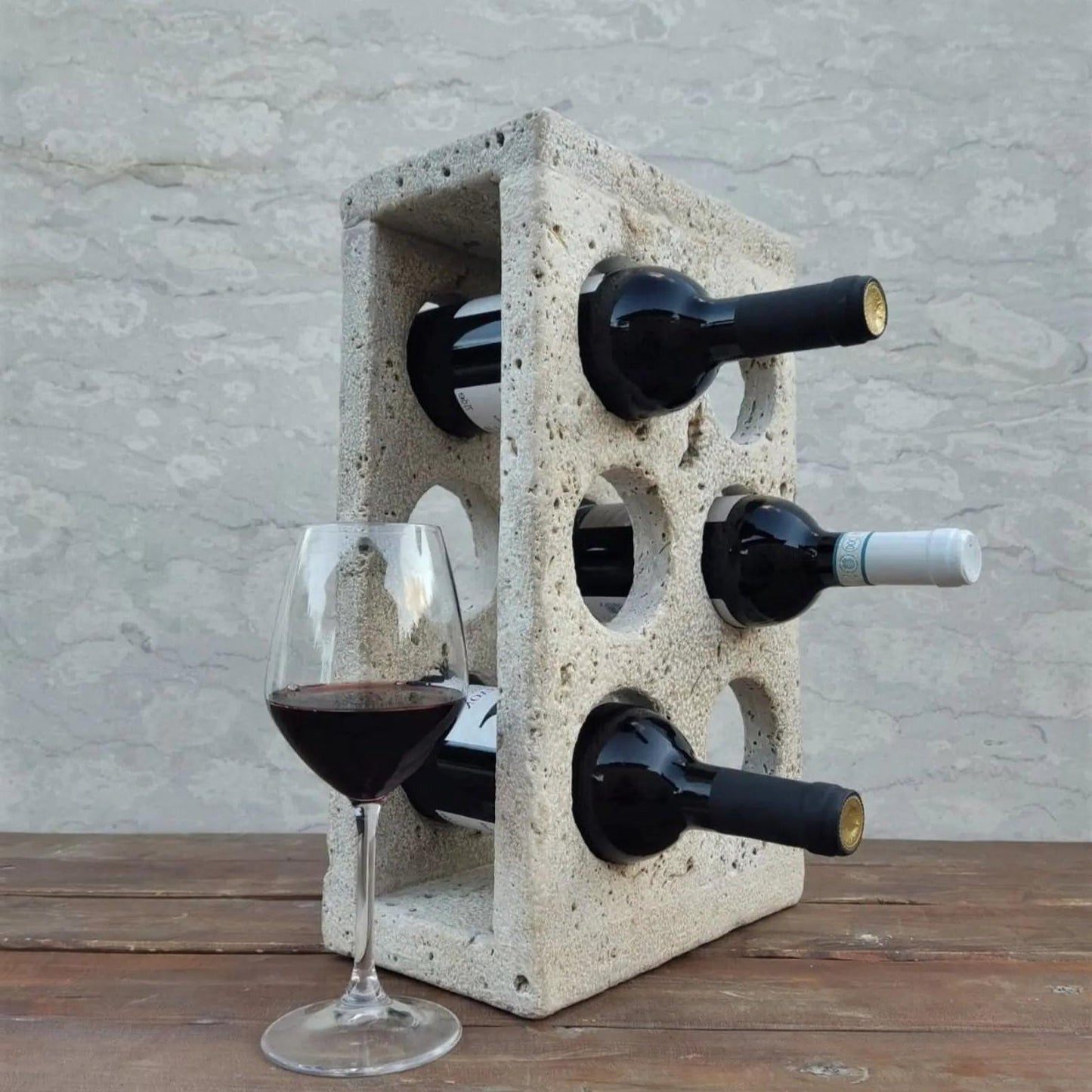 Japandi – Porte-Bouteille en Travertin romain Kura | Design & Artisanat