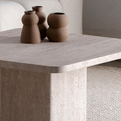 Table Basse Carrée Japandi Travertin Muji – Design Minimaliste et Élégant