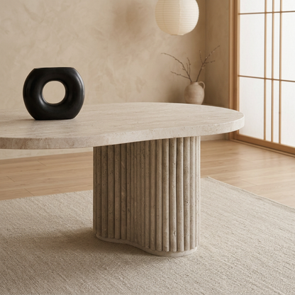 Vue de profil table basse japandi Kaze en travertin wabi-sabi | Maison Japandi