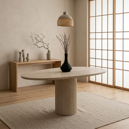 Table à manger japandi Seki dans un intérieur japandi — Travertin | Maison Japandi
